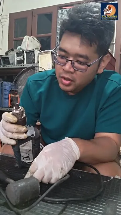 ซ่อมหินเจียร — ถอดทุ่นตรวจสอบ