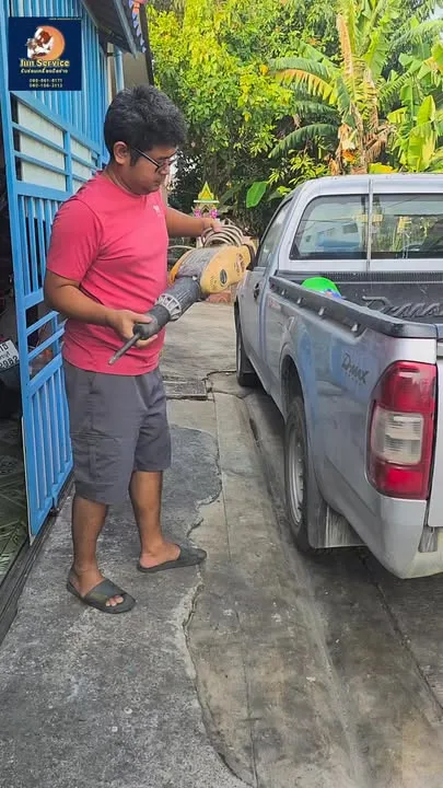 ซ่อมสกัดไฟฟ้า DEWALT D25901K-B1 — เสร็จสมบูรณ์